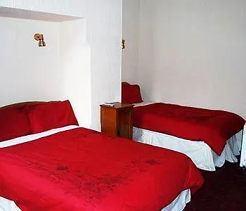 Parkway Guesthouse Dublin 3*,