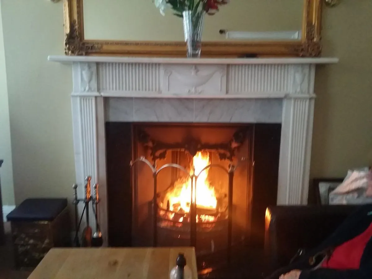 Parkway Guesthouse Dublin 3*,